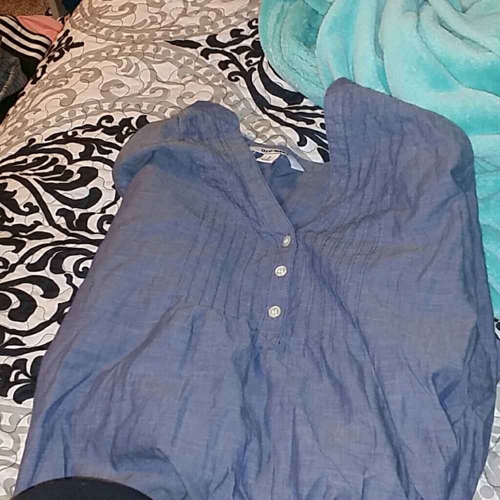 cute old navy shirt